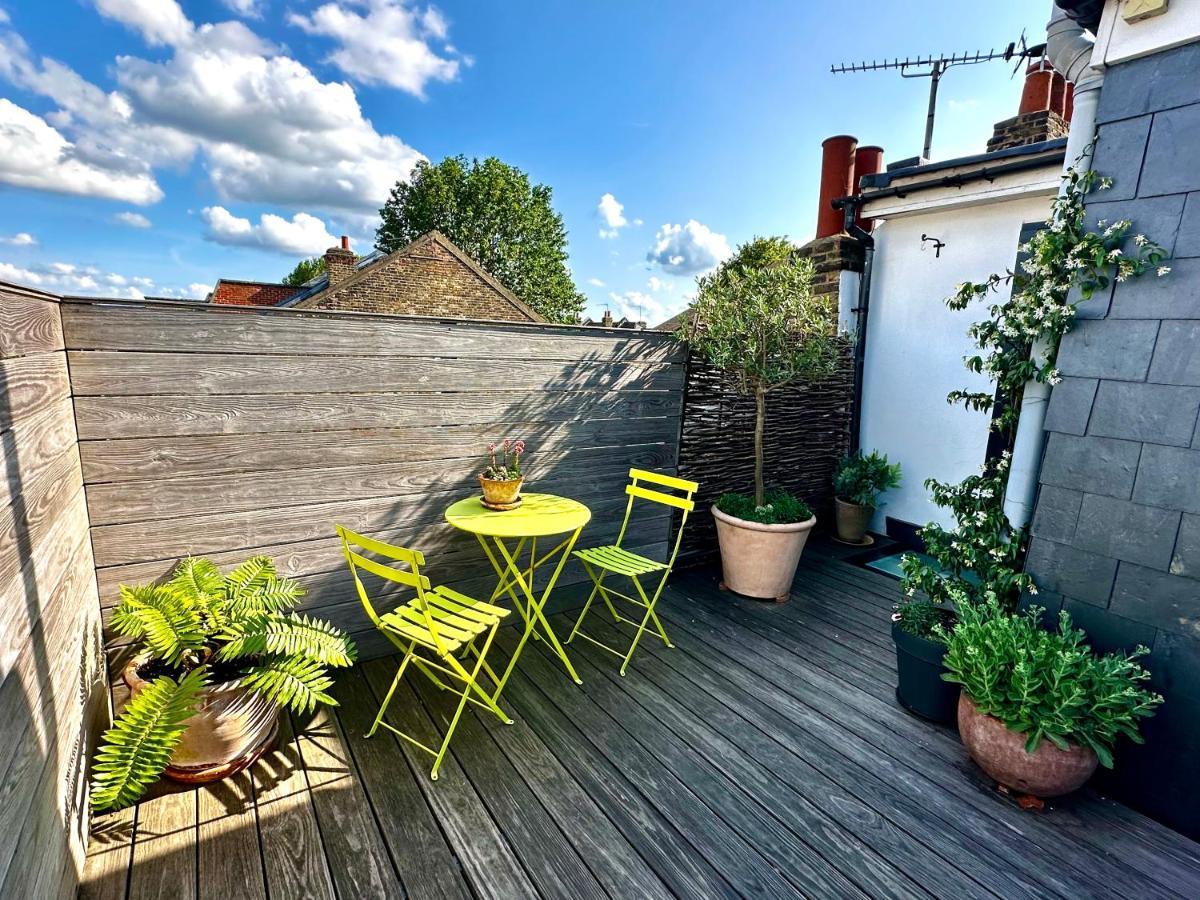 ロンドンHeathers Loft Spaceアパートメント エクステリア 写真